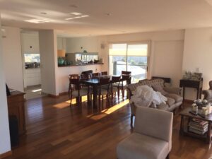 2c564e60-918b-4460-9eb7-157bd23d86f5