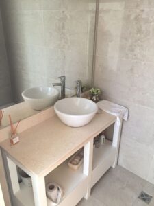 b8dd1f76-8c27-4ed5-a390-49a23196a025